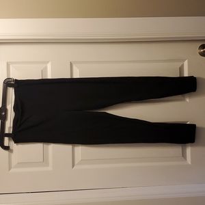 Simply Vera black tummy control leggings - size medium